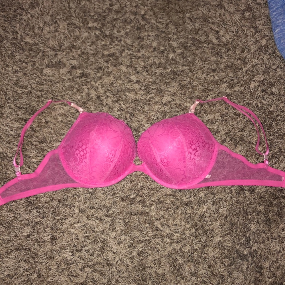 Victoria’s Secret Push Up Bra Size 36DD